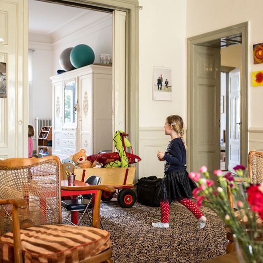 Logopädie Ariane Steinhusen in Lübeck. Behandlung von Sprach-, Sprech-, Stimm- und Schluckstörungen. Spezialisiert auf neurologische Störungen sowie auf Saug-, Trink- und Fütterstörungen und Castillo Morales-Therapeutin.